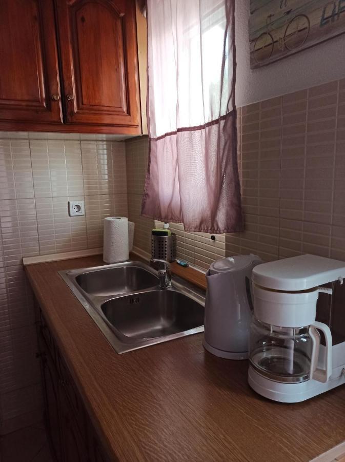 Dimitris House Petriti Daire Dış mekan fotoğraf
