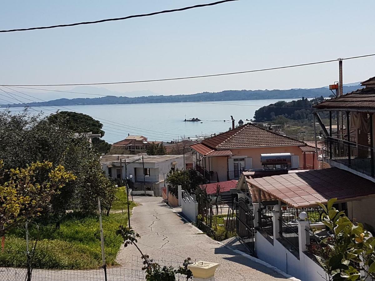 Dimitris House Petriti Daire Dış mekan fotoğraf